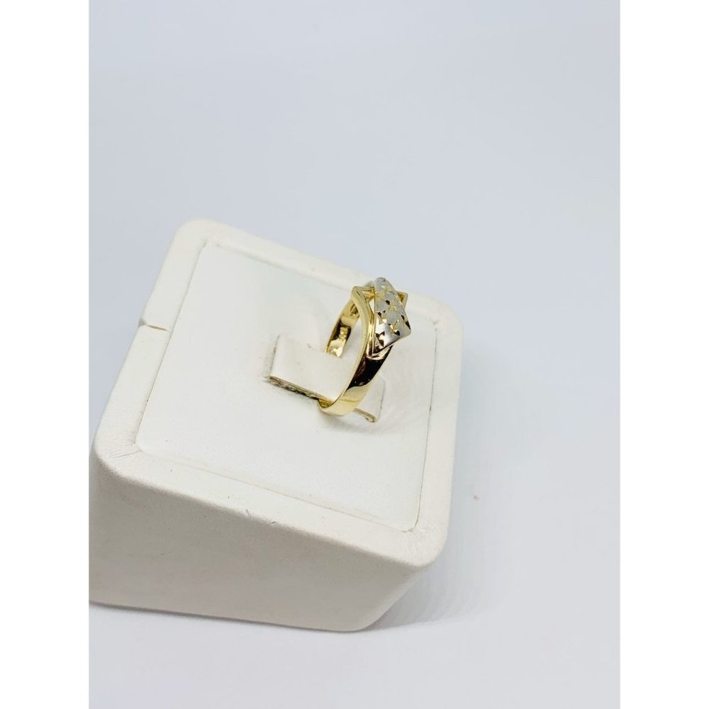 Real 14k Gold Women’s Ring Size 7.5 - Picture 3 of 7